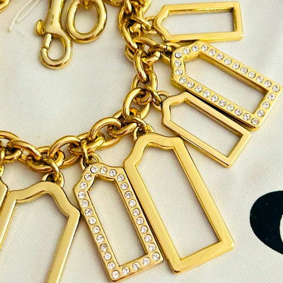RARE Coach Charm Bracelet - Picture 12 of 16
